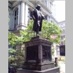 CAM00077 Benjamin Franklin Statue at Boston Latin School.jpg